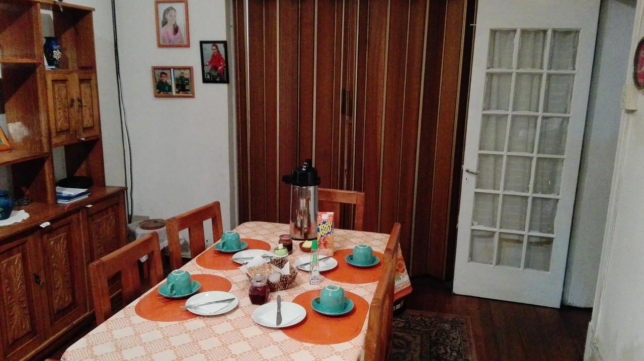 La Casa Almeyda Bed and breakfast